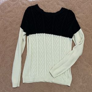 Forever 21 Black/White Sweater